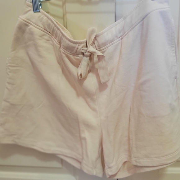 Banana Republic Knit Terry Drawcord Pull-On Short - 4 inch inseam L - Picture 2 of 6